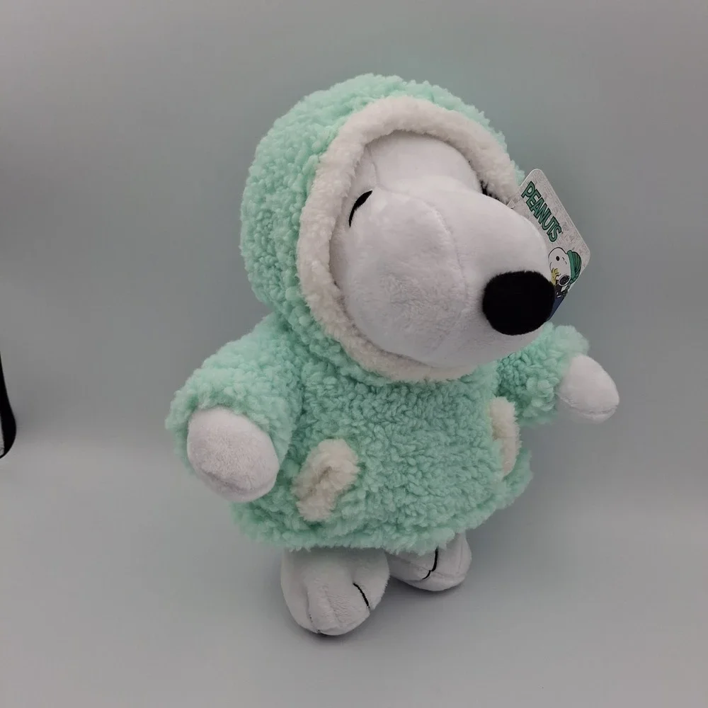 Peanuts Winter Snoopy Plush with‎ Green Hoodie Fleece Jacket 2024 Whit Tag Ruz